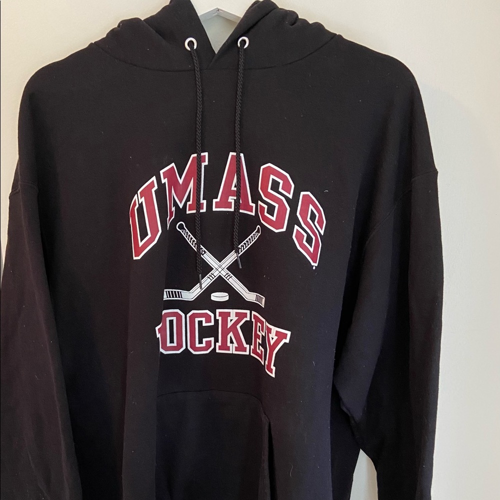 UMass hockey hoodie